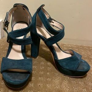 VINCE CAMUTO SHAYLA TEAL GREEN SUEDE SANDALS OPEN TOE WOMEN PLATFORM SHOES